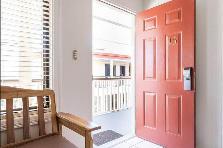 Hotel Prado Inn & Suites