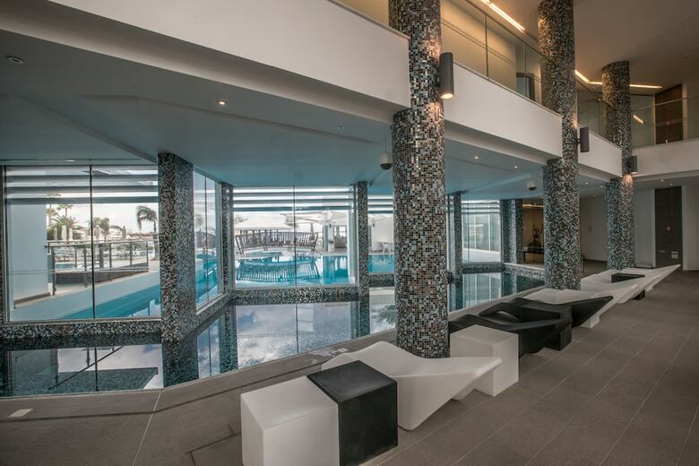 Vassos Nissi Plage Hotel