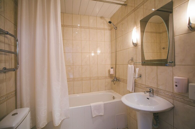 Guyot Business Boutique Hotel