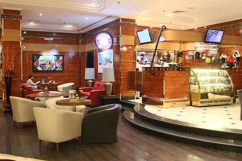 Hotel Al Shakreen Golden Tulip