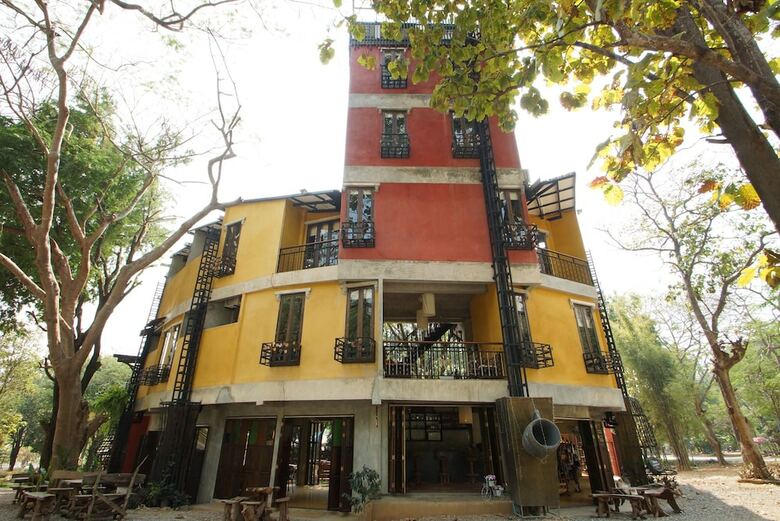 Hotel Hern Lhin Natural Resort