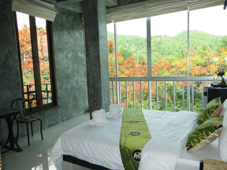 Hotel Hern Lhin Natural Resort