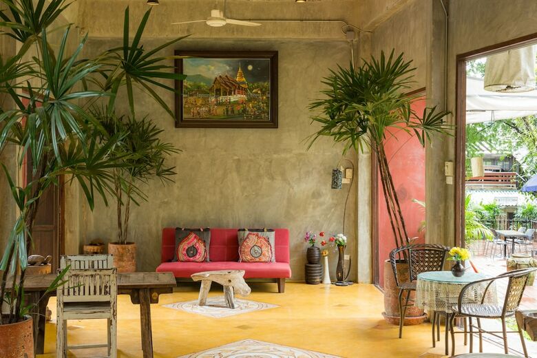 Hotel Hern Lhin Natural Resort