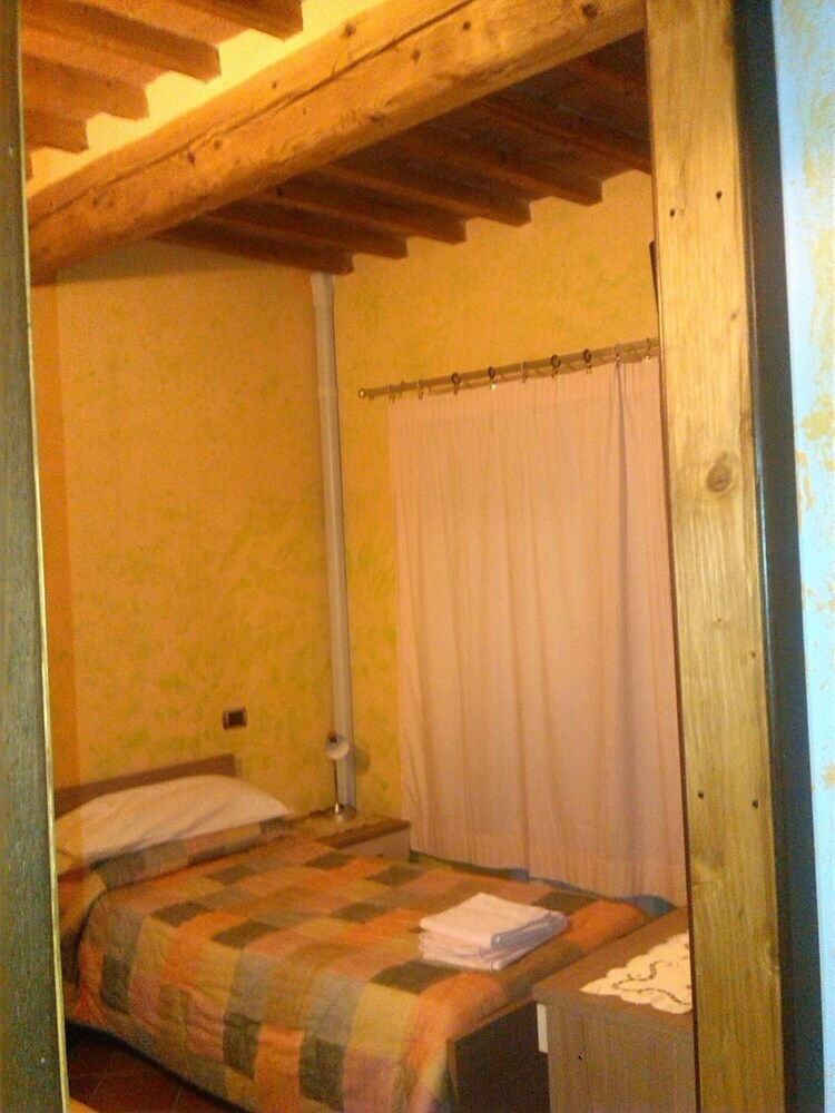 Hotel Affittacamere Il Granaio