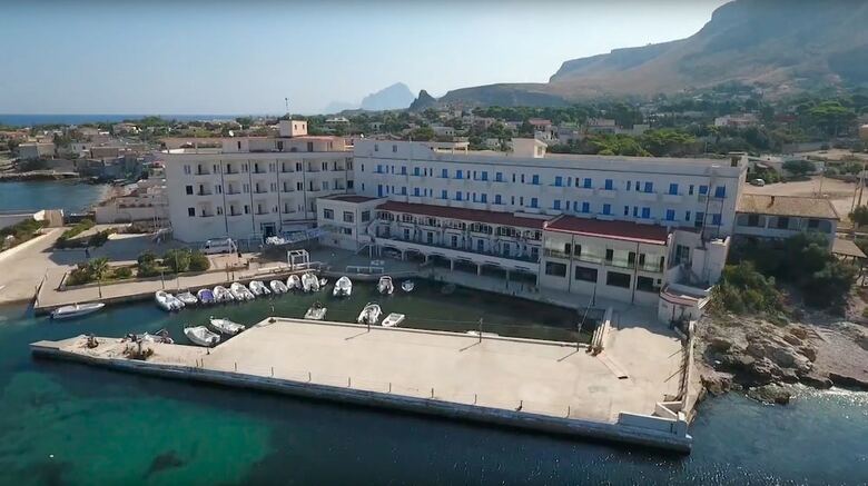 Hotel Tirreno