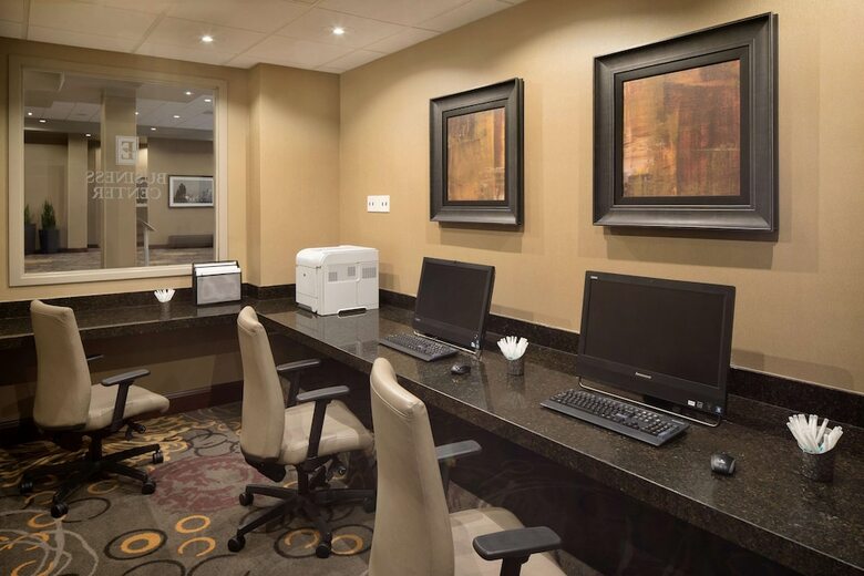 Embassy Suites Hotel Des Moines Downtown