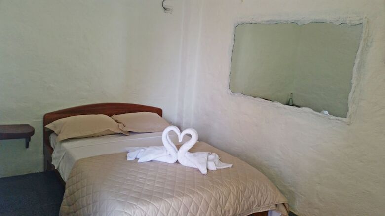 Bed & Breakfast Royal Galapagos Inn