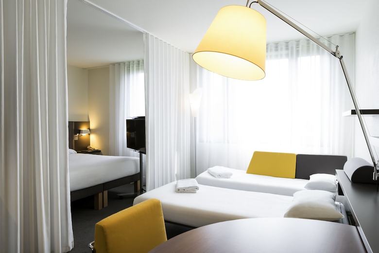 Hotel Novotel Suites Paris Nord 18�me