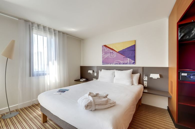 Hotel Novotel Suites Paris Nord 18�me
