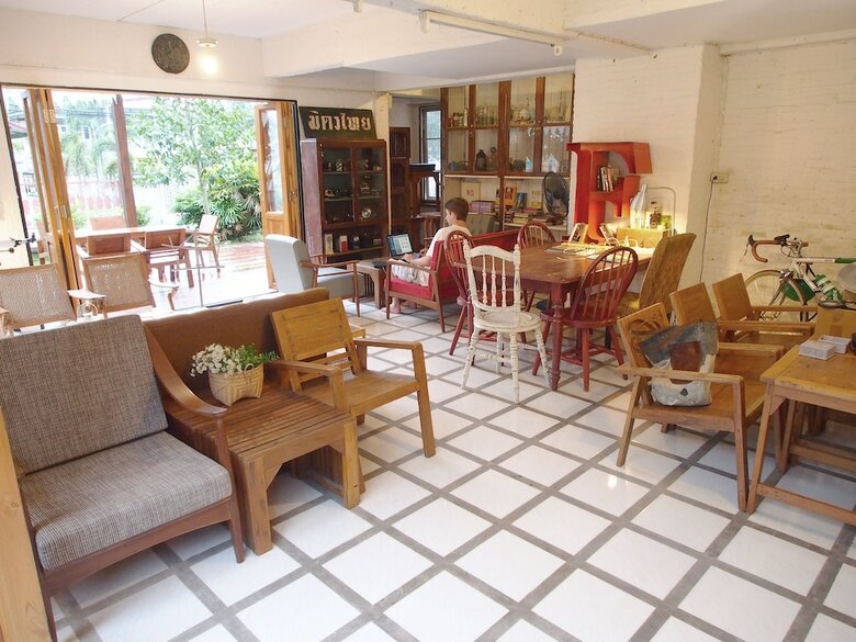 Hotel Srinual Lodge