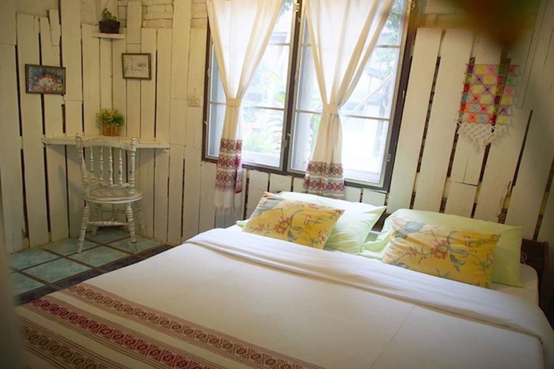 Hotel Srinual Lodge