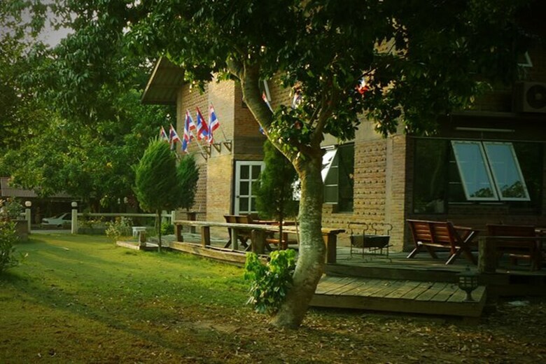 Hotel Srinual Lodge