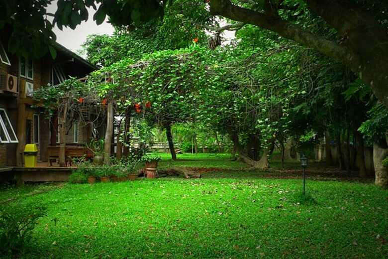 Hotel Srinual Lodge