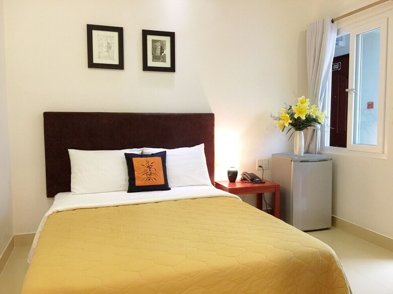 Giang Son 3 Hotel