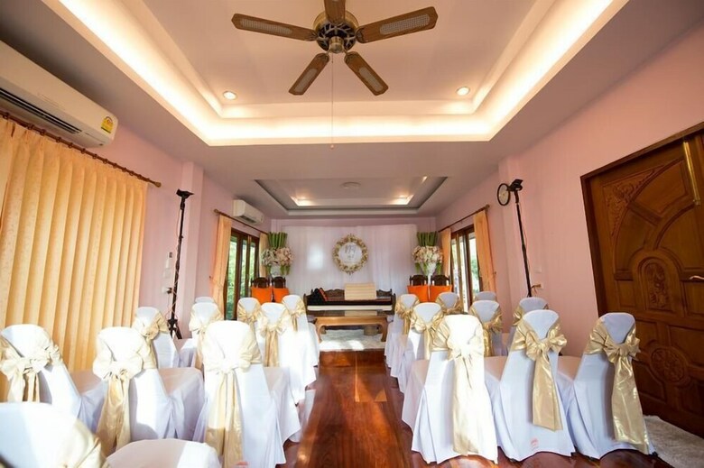 Agroturismo Tharnrarin Villa Suphan Buri