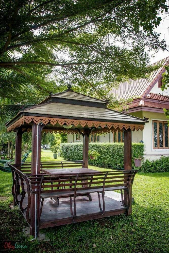 Agroturismo Tharnrarin Villa Suphan Buri