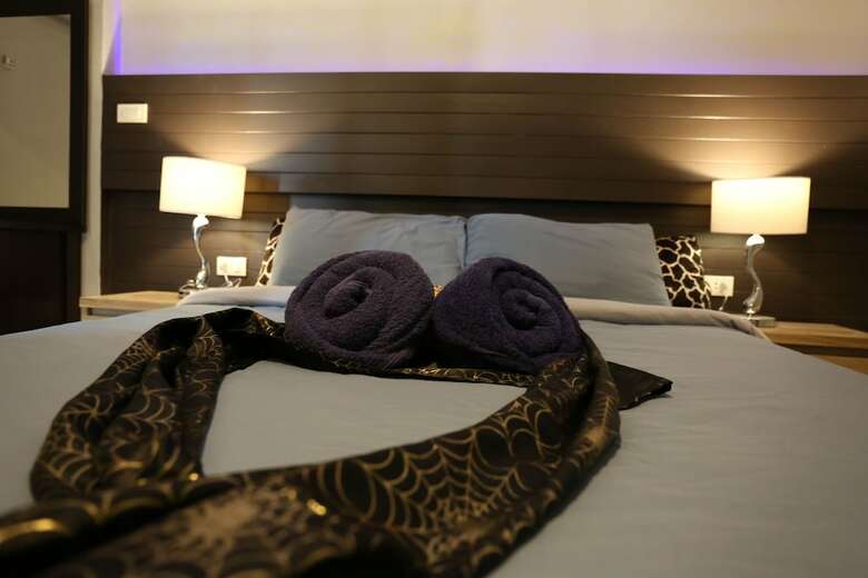 Hotel The Avail