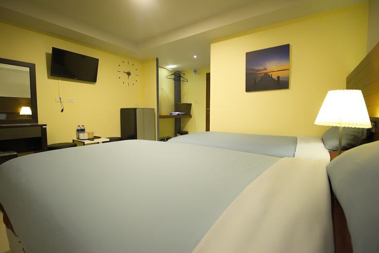 Hotel The Avail