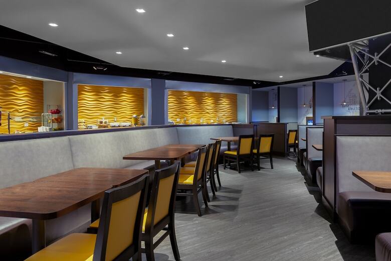 Hotel Holiday Inn La Mirada