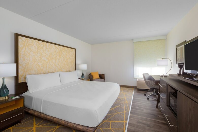 Hotel Holiday Inn La Mirada