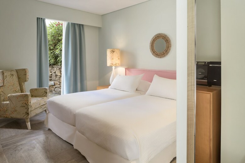 Mykonos Theoxenia  Boutique Hotel
