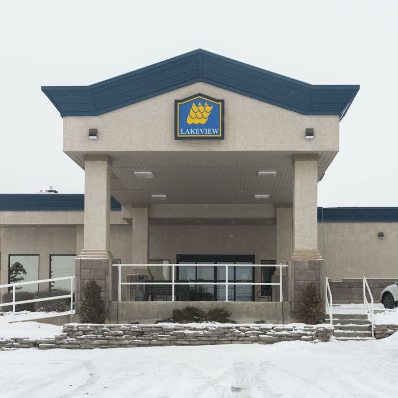 Hotel Lakeview Inns & Suites - Drayton Valley