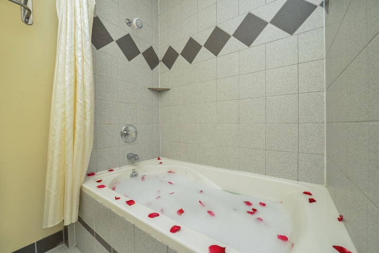 Motel University Inn & Suites
