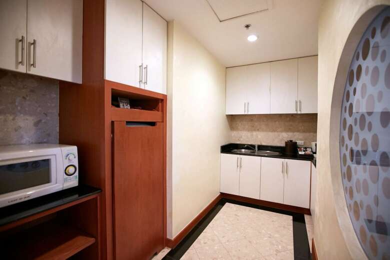 The Davis Bangkok Hotel
