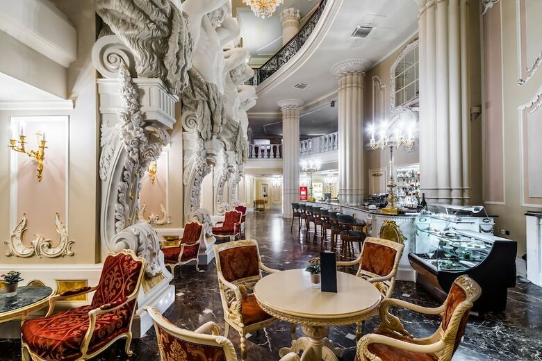 The Taleon Imperial Hotel