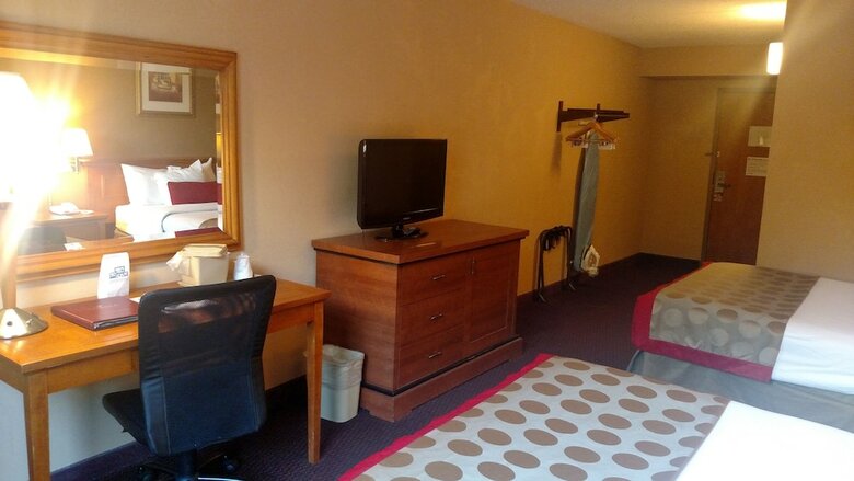 Hotel Ramada By Wyndham West Atlantic City