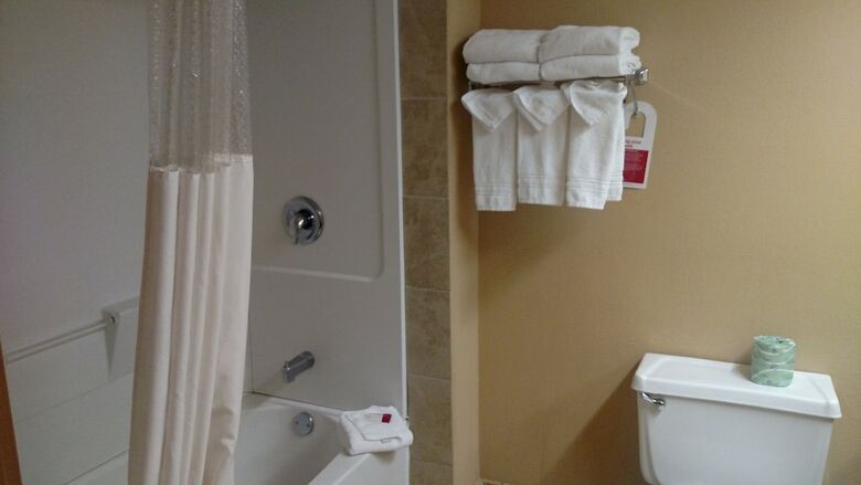 Hotel Ramada By Wyndham West Atlantic City