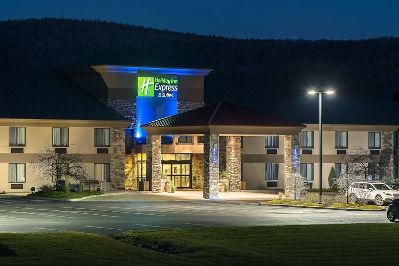 Holiday Express Hotel & Suites Cooperstown
