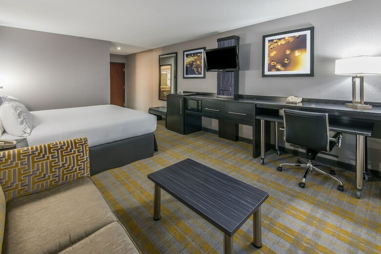 Holiday Express Hotel & Suites Cooperstown