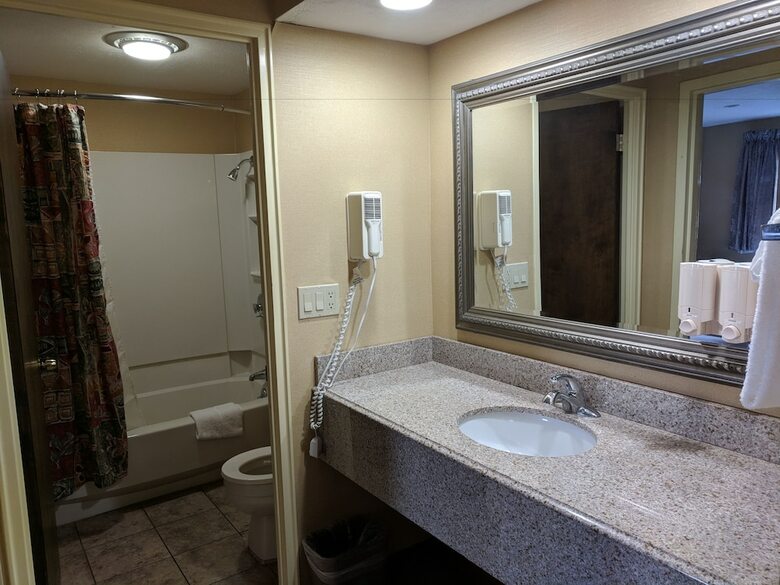Hotel South Shore Inn