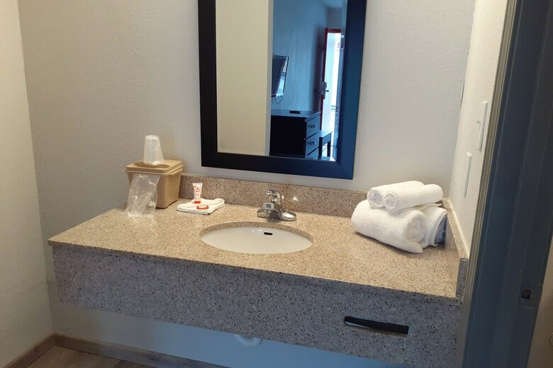 Motel Oyo Hotel Covington Ga