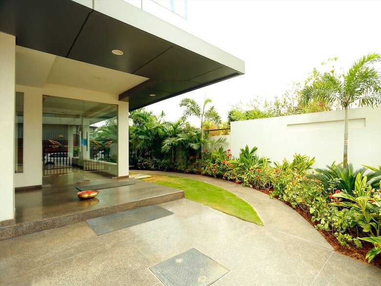 Oyo 381 Hotel Sybaritic Suites Gachibowli