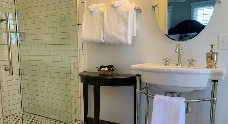 Bed & Breakfast Steeles Tavern Manor