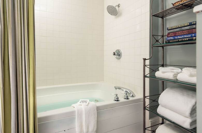 Bed & Breakfast Steeles Tavern Manor