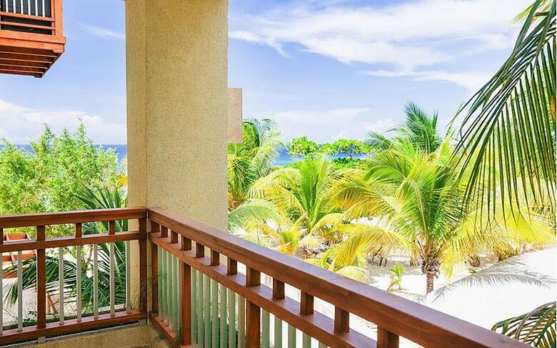 Hotel Grand Roatan Caribbean Resort