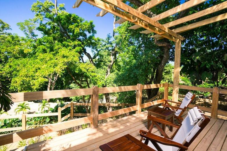 Hotel Grand Roatan Caribbean Resort