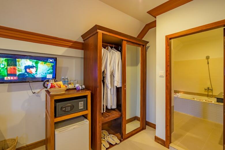 Kingfisher Angkor Hotel
