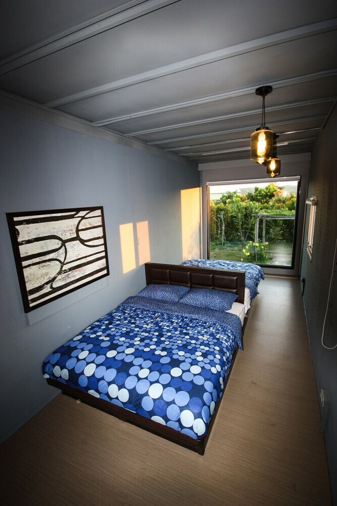 Bed & Breakfast Cape 42 Hostel III