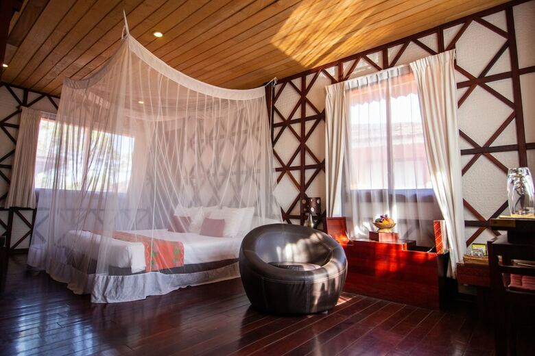 Hotel Viewpoint Lodge & Fine Cuisines