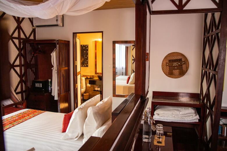 Hotel Viewpoint Lodge & Fine Cuisines