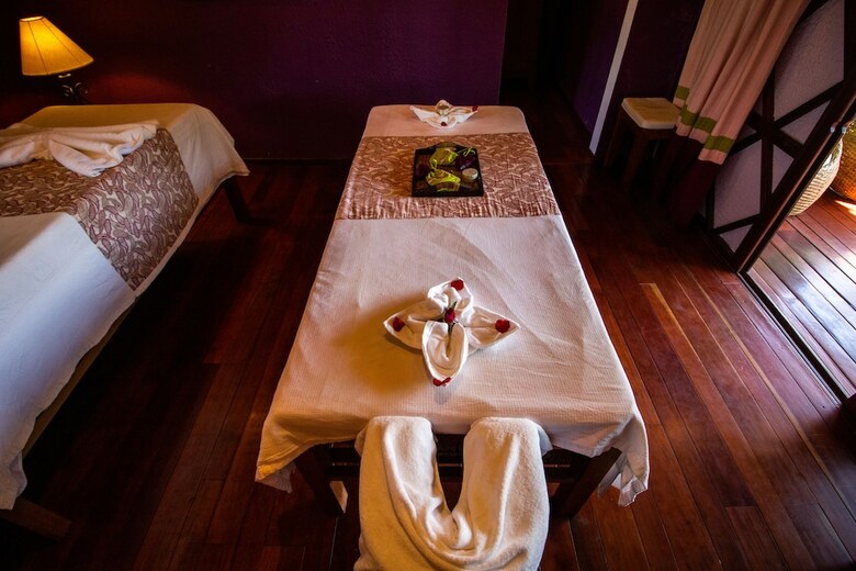 Hotel Viewpoint Lodge & Fine Cuisines