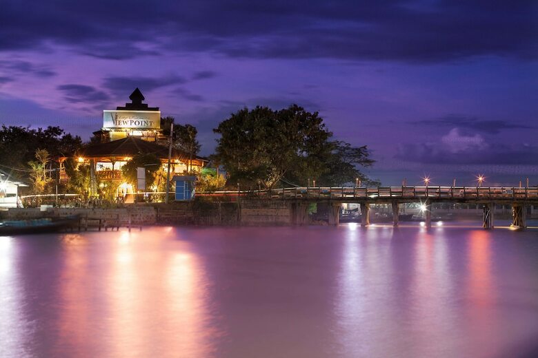 Hotel Viewpoint Lodge & Fine Cuisines