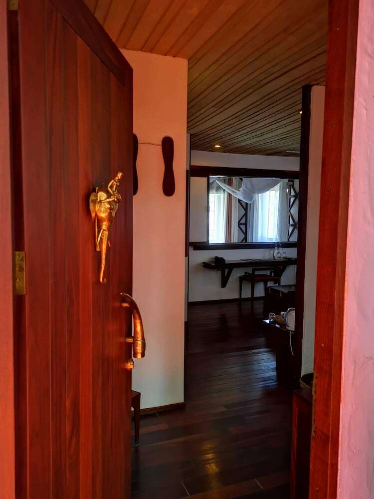 Hotel Viewpoint Lodge & Fine Cuisines