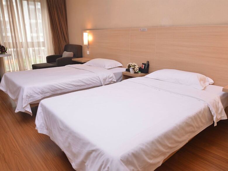 Hotel Ibis Chongqing Ranjiaba