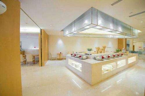 Ji Hotel Chongqing Shangqing Temple