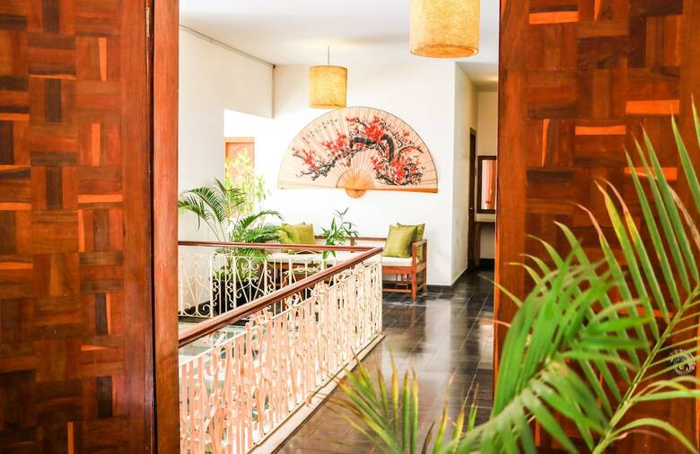 Teahouse Asian Urban Hotel